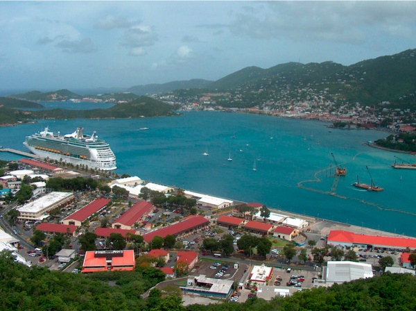 Navigator of the Seas in Amelia US Virgin Islands